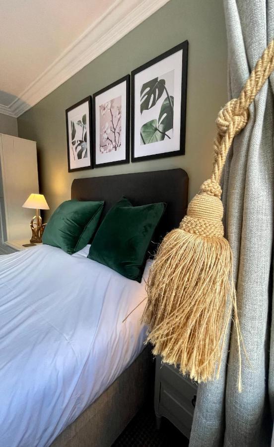 The Abbey Hotel باتيل المظهر الخارجي الصورة